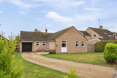 2 bedroom detached bungalow for sale, Burr Close,  Sutton,  OX29