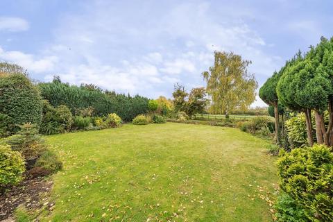 2 bedroom detached bungalow for sale, Burr Close,  Sutton,  OX29