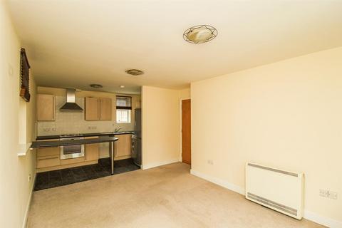 2 bedroom flat for sale, Elsham Meadows, Dewsbury WF12