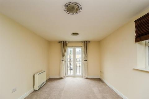 2 bedroom flat for sale, Elsham Meadows, Dewsbury WF12