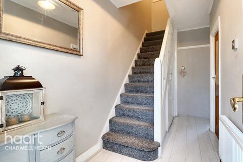 13 Albert Road, Dagenham, RM8 1LR