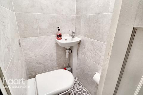 13 Albert Road, Dagenham, RM8 1LR