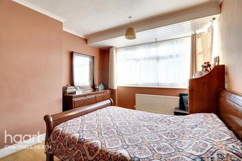 13 Albert Road, Dagenham, RM8 1LR