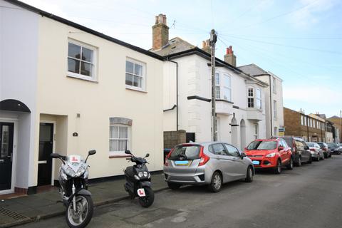 1 bedroom apartment to rent, Cannon Street, Deal, Kent, CT14