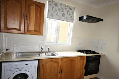 1 bedroom apartment to rent, Cannon Street, Deal, Kent, CT14