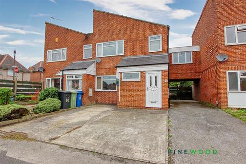 3 bedroom terraced house for sale, Wordsworth Road, Chesterfield S41