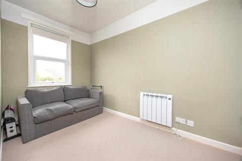 10 Adcroft Street, Trowbridge, BA14 8PF