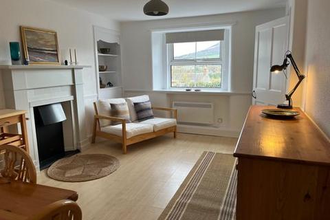 undefined, Gattonside TD6