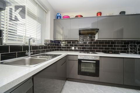 3 bedroom semi-detached house for sale, Brumfield Road, Epsom, KT19