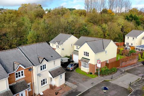 4 bedroom detached house for sale, Lakeside Close, Ebbw Vale NP23