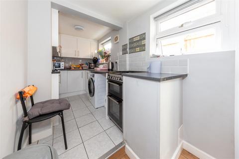 2 bedroom end of terrace house for sale, West Street, Dunstable LU6