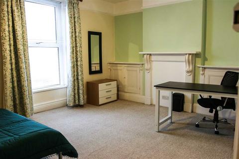 3 bedroom terraced house to rent, Plymouth PL4