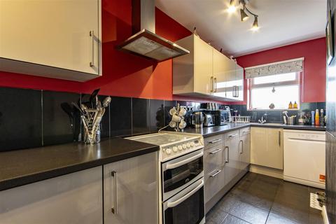 3 bedroom semi-detached house for sale, Coniston Road, Chesterfield