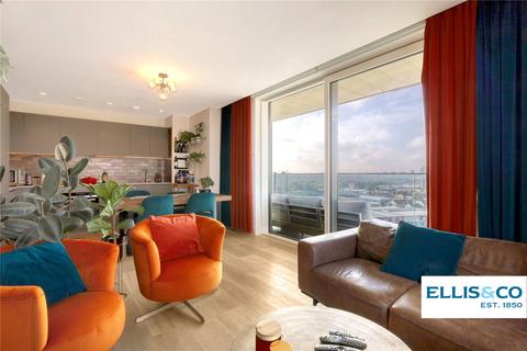 2 bedroom apartment for sale, Daneland Walk, London, N17