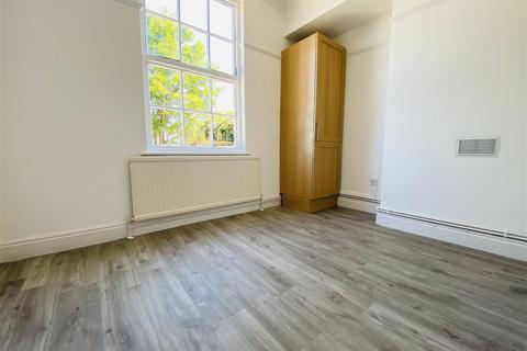 1 bedroom apartment to rent, 145 Goldthorn Terrace, Penn, Wolverhampton