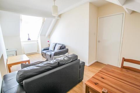 2 bedroom flat to rent, £95.50pppw - Grosvenor Road, Jesmond