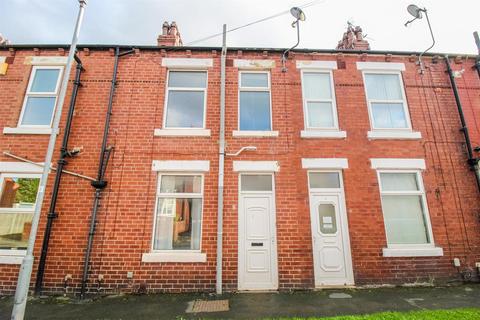 2 bedroom terraced house for sale, Silver Street, Wakefield WF1