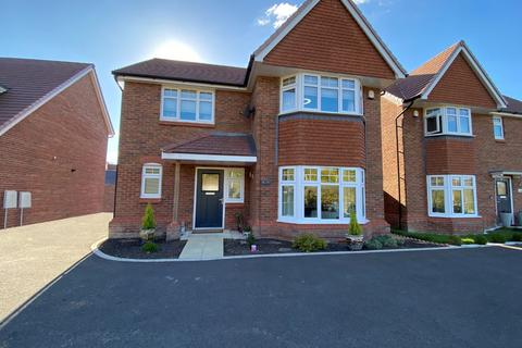 4 bedroom detached house for sale, Cowslip Field, Dunstable LU5