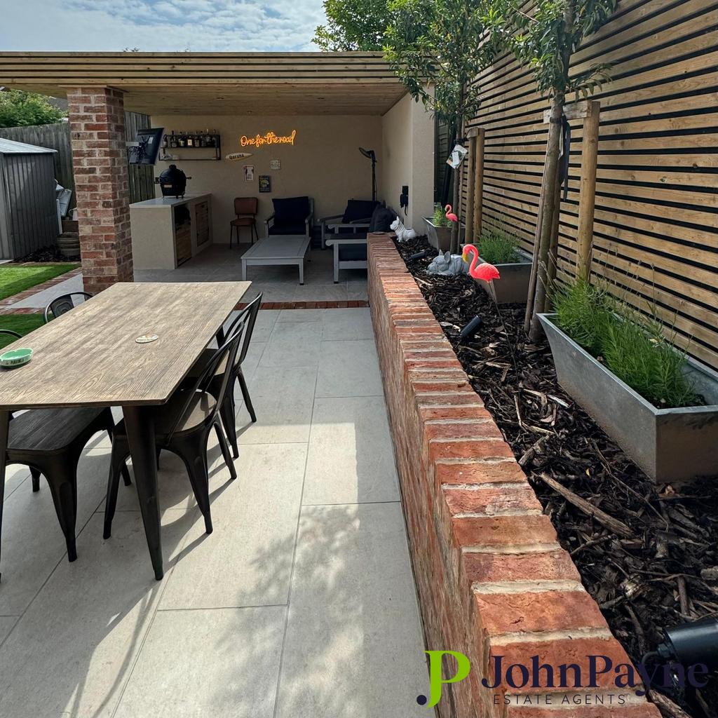 Garden Room/Kitchen