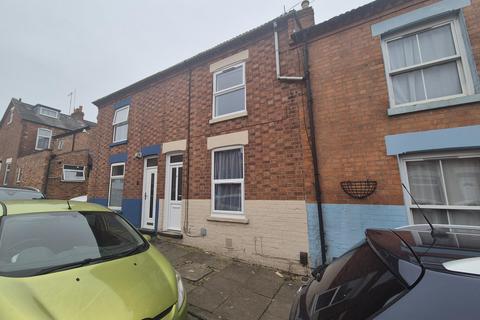 3 bedroom terraced house to rent, Northcote Street, Semilong, Northampton, NN2