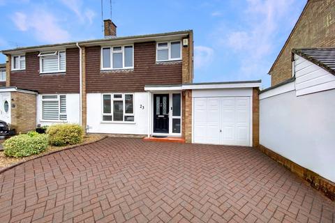 3 bedroom semi-detached house for sale, Dunstable, Bedfordshire LU6