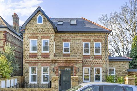 2 bedroom flat for sale, Exbury Road, Catford