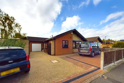 2 bedroom detached bungalow for sale, Fulmar Road, Lincoln