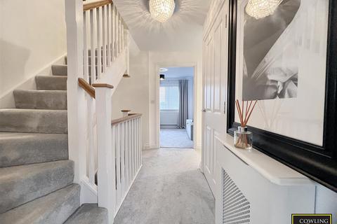 3 Elliots Close, West Horndon, Brentwood, CM13 3FU
