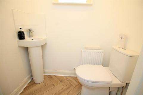 2 bedroom house for sale, Thresher Close, Thornbury, Bristol