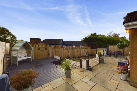 12 Crawley Close, Tyldesley, Manchester, M29 8XG