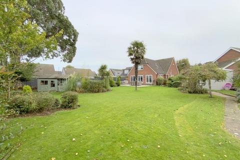 3 bedroom detached house for sale, Middlethorpe Road, Cleethorpes