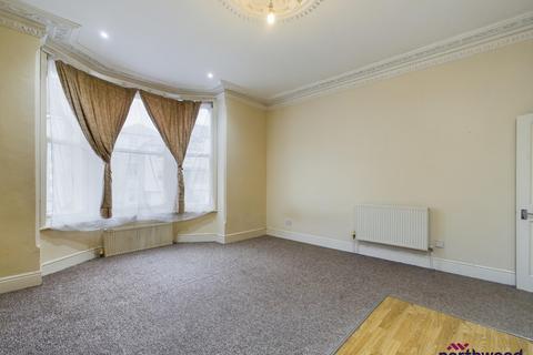 1 bedroom flat for sale, Seaside, Eastbourne, BN22