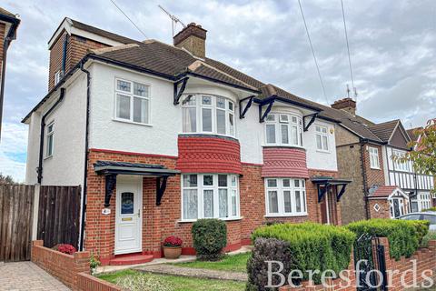 4 bedroom semi-detached house for sale, Highfield Crescent, Hornchurch, RM12