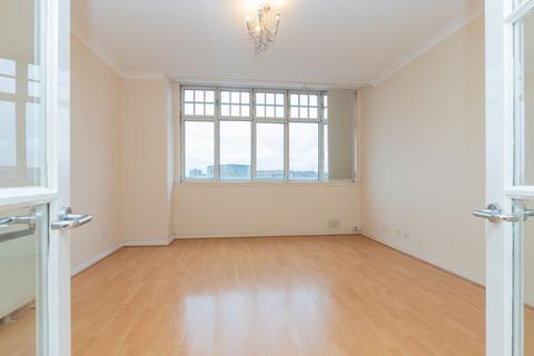 1 bedroom apartment to rent, Clarendon Street, St. George's Cross