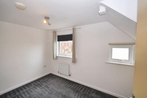 2 bedroom flat for sale, 69 Follager Road, Rugby, Warwickshire, CV21 2JF