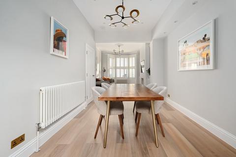 24 Exeter Street, Brighton, BN1 5PG