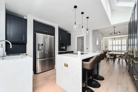 24 Exeter Street, Brighton, BN1 5PG