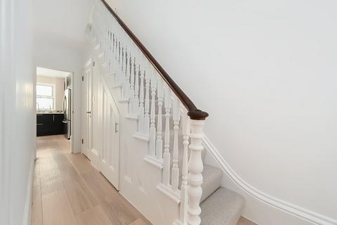 24 Exeter Street, Brighton, BN1 5PG
