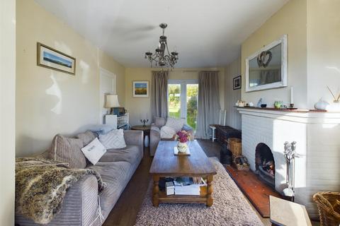 5 Castle Close, Gresham, Norwich, NR11 8RH