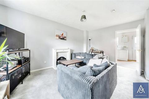 16 Castle Mount, Brackley, NN13 7HF