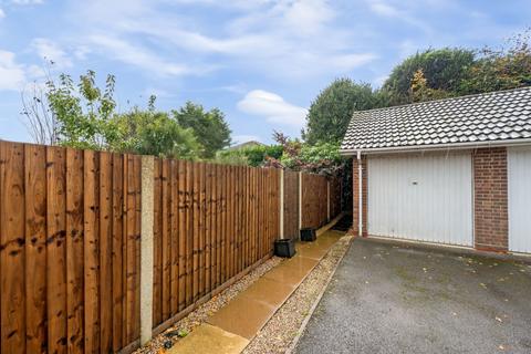 7 Burchett Coppice, Wokingham, RG40 4YA