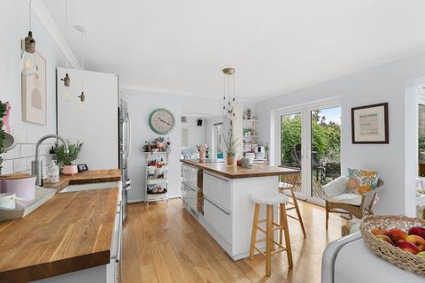 15 Walter Road, Wokingham, RG41 3JB