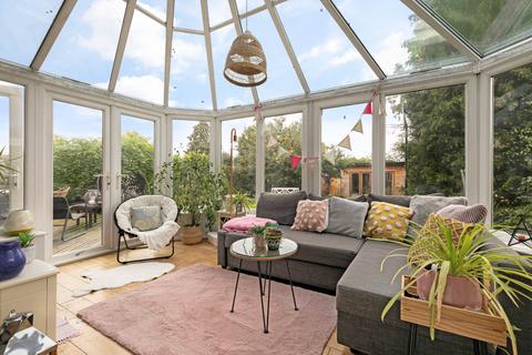 15 Walter Road, Wokingham, RG41 3JB