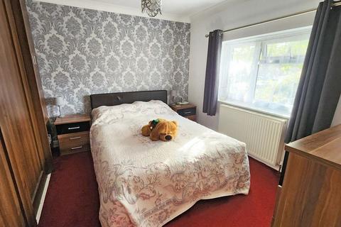 14 Barton Road, Bognor Regis, PO22 9AN