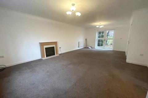 3 bedroom semi-detached house to rent, Ravens Wood Brow, Billinge