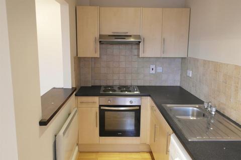 2 bedroom flat to rent, New Road, Kibworth Beauchamp