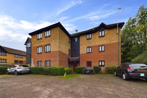 1 bedroom apartment for sale, Copperfields, Basildon, Essex, SS15