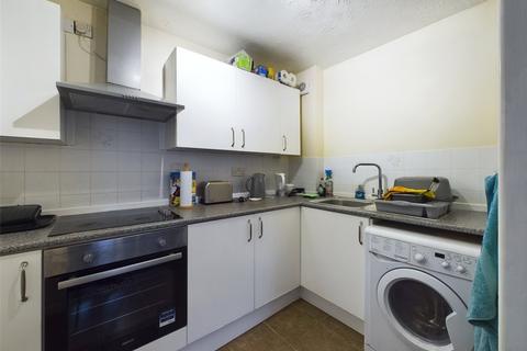 1 bedroom apartment for sale, Copperfields, Basildon, Essex, SS15