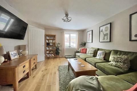 3 bedroom end of terrace house for sale, Old Market Close, St.Thomas, EX2