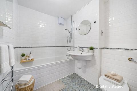 1 bedroom flat for sale, Lee Road, Blackheath, London, SE3